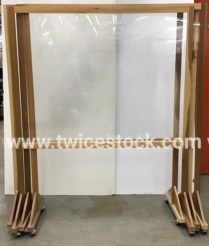 Lot of Transparent Whiteboards - G2505503